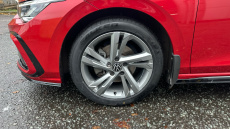 Volkswagen Golf 1.5 eTSI R-Line 5dr DSG Petrol Hatchback